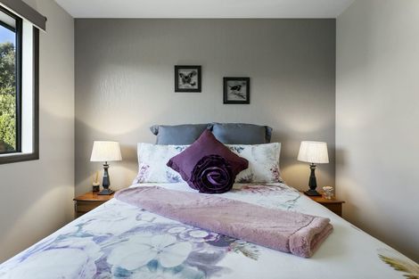 Photo of property in 21 Stewart Glen, Acacia Bay, Taupo, 3385