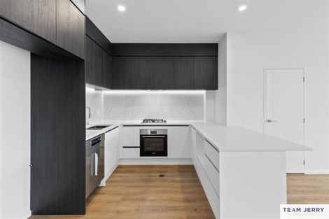 Photo of property in 51 Whare Kauri Road, Papakura, 2110