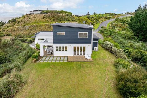 Photo of property in 32 Pacific View, Whitby, Porirua, 5024