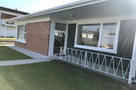 Photo of property in 1/11 Dinglebank Road, Mount Wellington, Auckland, 1060