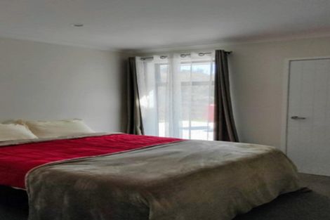 Photo of property in 93 Karamea Street, Whalers Gate, New Plymouth, 4310