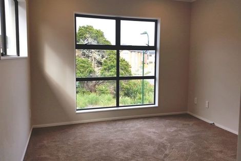 Photo of property in 38 Drumbuoy Drive, Flat Bush, Auckland, 2019