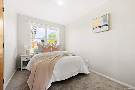 Photo of property in 49 Riverpark Crescent, Henderson, Auckland, 0610