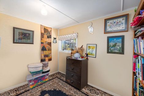 Photo of property in 37 Hillview Road, Birdlings Flat, Little River, 7591