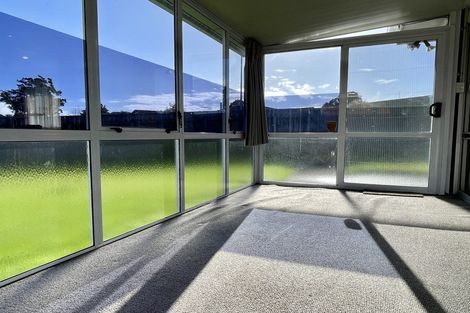 Photo of property in 1/1 Tina Place, Sunnyhills, Auckland, 2010