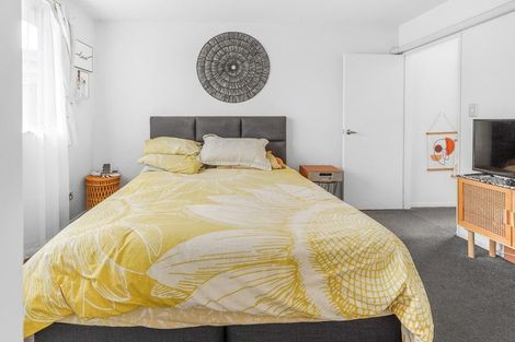 Photo of property in 17 Barwick Place, Huntington, Hamilton, 3210