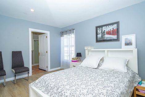 Photo of property in 9 Mcdonnell Road, Arrowtown, 9302