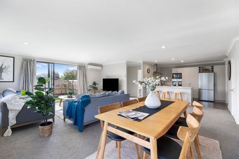 Photo of property in 34 Twin Oak Avenue, Papamoa Beach, Papamoa, 3118