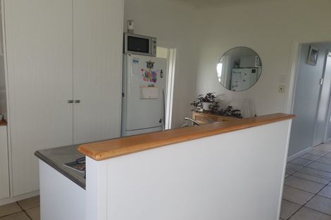 Photo of property in 2491 State Highway 2, Ahikouka, Greytown, 5794