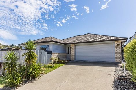 Photo of property in 19 Speldhurst Grove, Stokes Valley, Lower Hutt, 5019