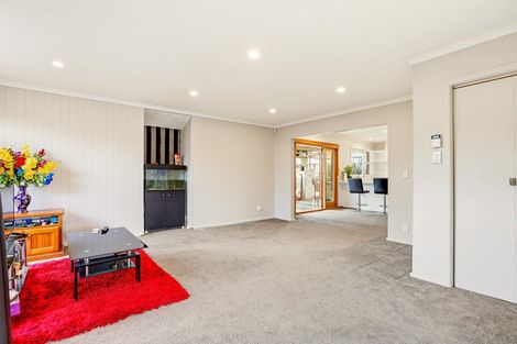 Photo of property in 5 Norrie Street, Redwood, Christchurch, 8051