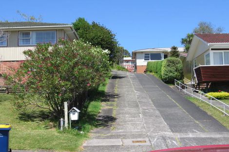 Photo of property in 32 Stott Avenue, Birkdale, Auckland, 0626