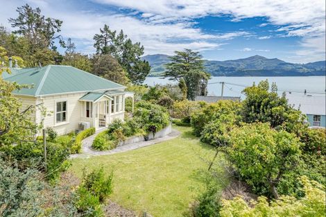 Photo of property in 16 Aubrey Street South, Akaroa, 7520