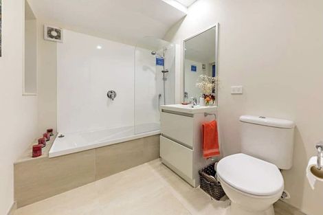 Photo of property in 13 Divide Loop, Takanini, 2112