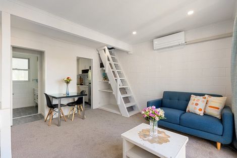 Photo of property in Sherwood Mews, 28n Bidwill Street, Mount Cook, Wellington, 6021