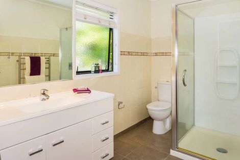 Photo of property in 2/56 Galaxy Drive, Mairangi Bay, Auckland, 0630