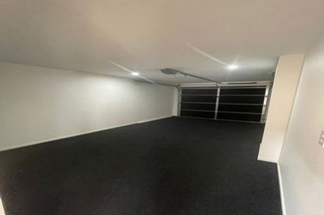 Photo of property in 5/29 Buckingham Crescent, Manukau, Auckland, 2025