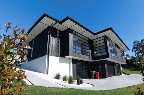 Photo of property in 1163 Whangaparaoa Road, Gulf Harbour, Whangaparaoa, 0930
