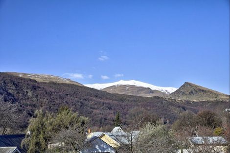 Photo of property in 9b Caernarvon Street, Arrowtown, 9302