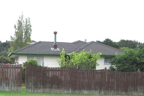 Photo of property in 9 Taitapu Street, Massey, Auckland, 0614
