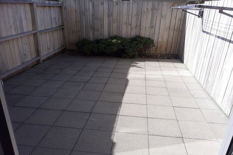 Photo of property in 9/2 Stone Street, Miramar, Wellington, 6022