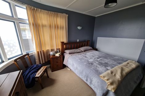 Photo of property in 80 Wakefield Street, Westport, 7825