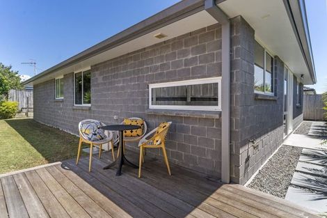 Photo of property in 33 Denny Hulme Drive, Mount Maunganui, 3116