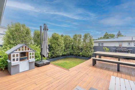 Photo of property in 3 Duncan Road, St Andrews, Hamilton, 3200