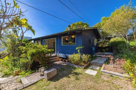 Photo of property in 13 Purau Avenue, Diamond Harbour, 8972