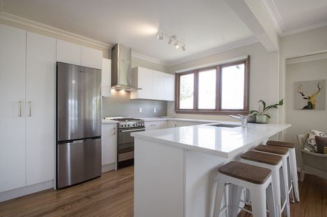 Photo of property in 4 Lynbert Road, Lynmore, Rotorua, 3010