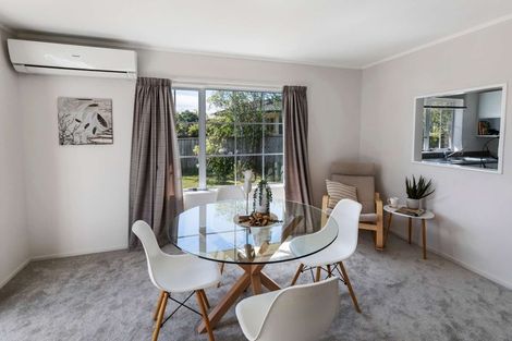 Photo of property in 155 Summerhill Drive, Fitzherbert, Palmerston North, 4410