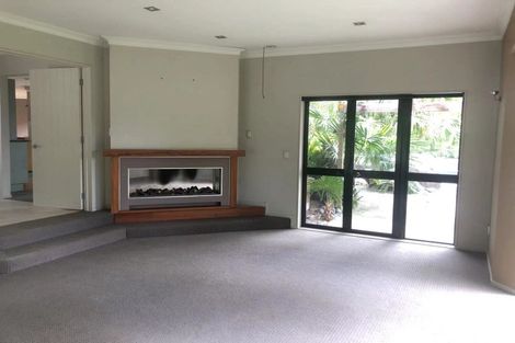 Photo of property in 18 Sinton Road, Hobsonville, Auckland, 0618