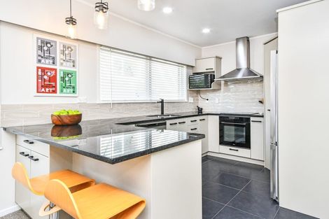 Photo of property in 10 Kavanagh Place, Opaheke, Papakura, 2113