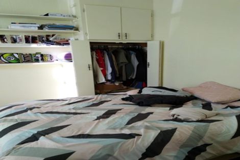 Photo of property in 5 Howe Street, North Dunedin, Dunedin, 9016