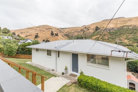 Photo of property in 36 Evans Pass Road, Sumner, Christchurch, 8081