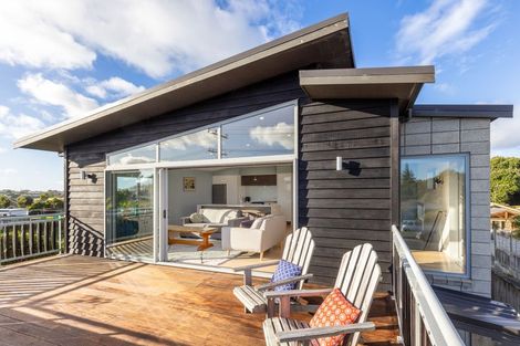 Photo of property in 20b Wharemauku Road, Raumati Beach, Paraparaumu, 5032