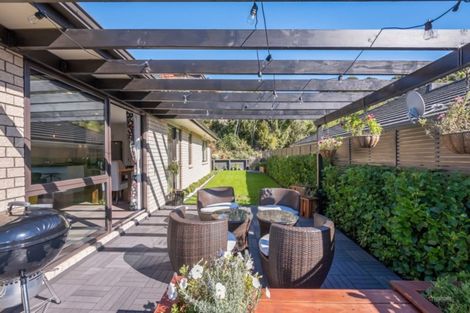 Photo of property in 79 Riverstone Drive, Riverstone Terraces, Upper Hutt, 5018