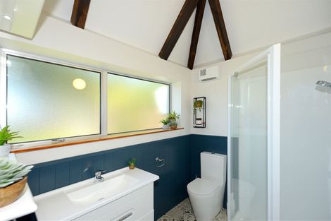 Photo of property in 100 Old West Coast Road, Yaldhurst, Christchurch, 7676