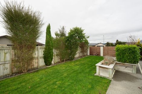 Photo of property in 7 Barry Curtis Place, Levin, 5510