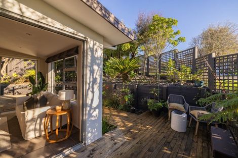 Photo of property in 5 Veda Place, Pyes Pa, Tauranga, 3112