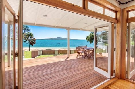 Photo of property in 48 Cheltenham Road, Devonport, Auckland, 0624