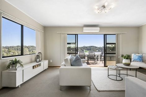 Photo of property in 15 Anne Mclean Drive, Bayview, Auckland, 0629