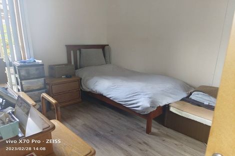 Photo of property in 37 Pitt Road, Runciman, Drury, 2578