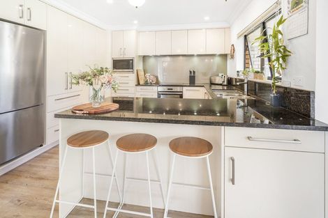 Photo of property in 24 Dalgliesh Avenue, Forest Lake, Hamilton, 3200