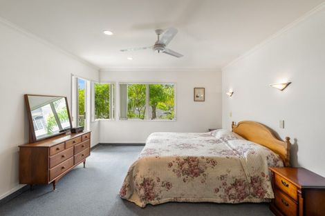 Photo of property in 121 Pacific View Drive, Whangamata, 3620