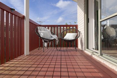 Photo of property in 5 Burnt Oak Drive, Pyes Pa, Tauranga, 3112