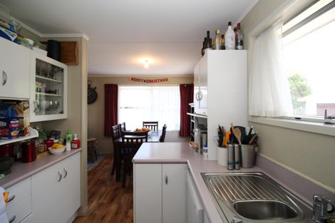 Photo of property in 15 Chaucer Place, Owhata, Rotorua, 3010