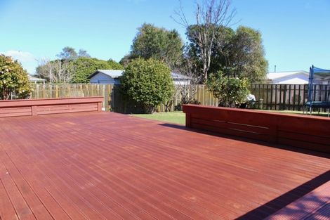 Photo of property in 5 Renata Road, Otaki, 5512