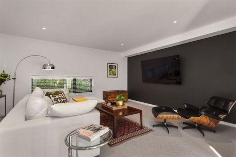 Photo of property in 86 Wairakei Road, Bryndwr, Christchurch, 8052