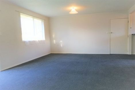 Photo of property in 2/25 Harris Road, Mount Wellington, Auckland, 1051